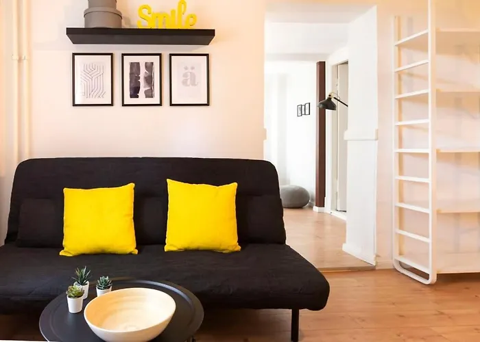 Stylish Loft Selfcheckin Street Parking *