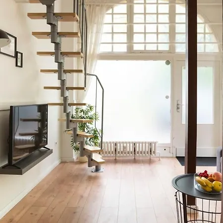 Stylish Loft Selfcheckin Street Parking Apartamento